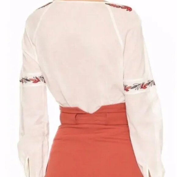 Tory Burch Floral Embroidered Peasant Top - Picture 10 of 16